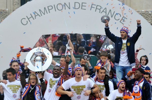 港陆证券 13年前力压巴黎夺冠的草根球队，如今黯然离开法甲舞台