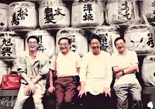 方道配资 蔡澜去世第6天，被炮轰逼良为娼，助理发声回应，诋毁者遭禁言！